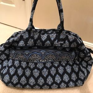 Vera Bradley duffle